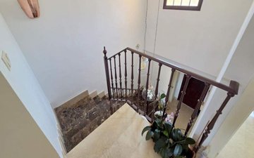 Property slide 21
