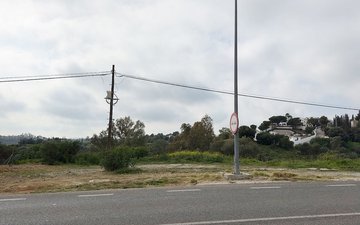 Property slide 6