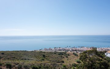 Slajd nieruchomości 30