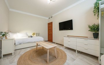 Property slide 22