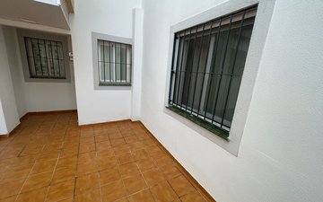 Property slide 10