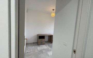 Property slide 14