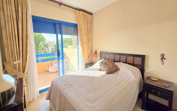 Слайд недвижимости 10