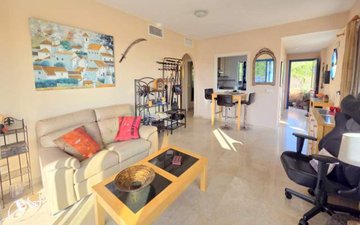 Слайд недвижимости 3