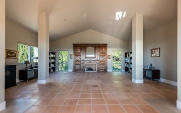 Слайд недвижимости 35