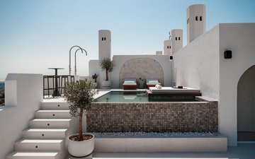 Property slide 17