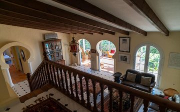 Property slide 17
