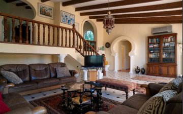 Property slide 18