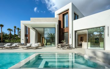 Property slide 31