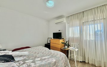 Property slide 11