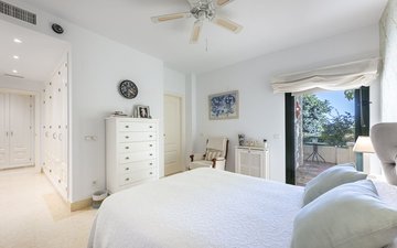 Property slide 17