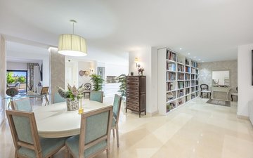 Property slide 25