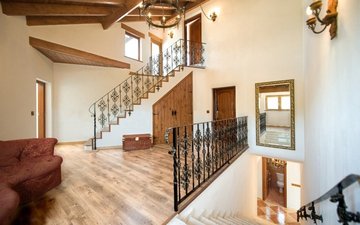 Property slide 10