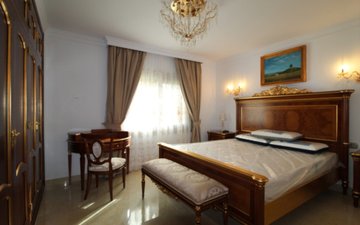 Property slide 16