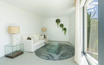 Property slide 40