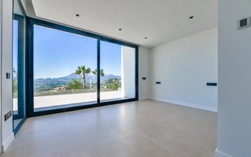 Property slide 22