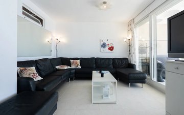 Property slide 6