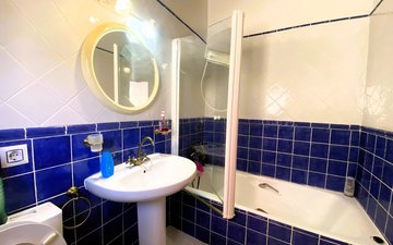 Property slide 20