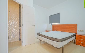 Property slide 24