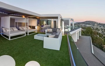 Slajd nieruchomości 10