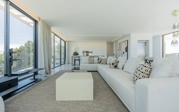 Property slide 20