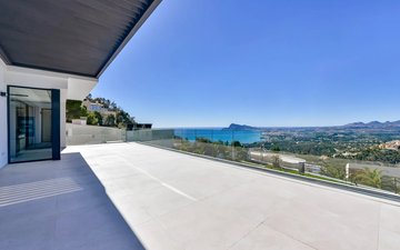 Property slide 32