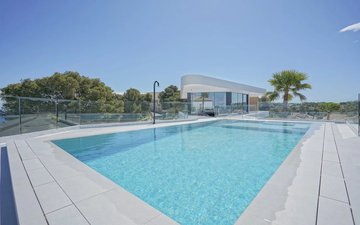 Property slide 10