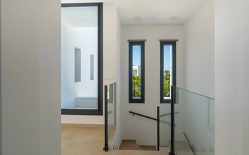 Property slide 20