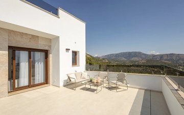 Property slide 16