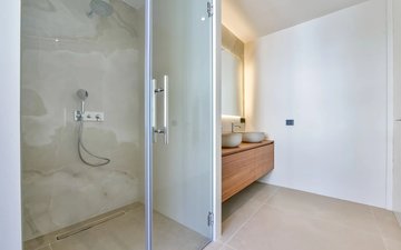Property slide 25