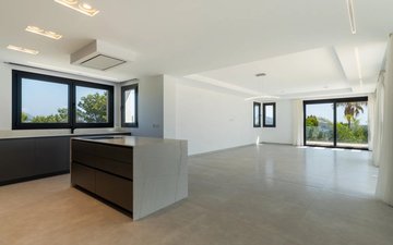 Property slide 5