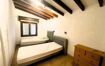 Property slide 19