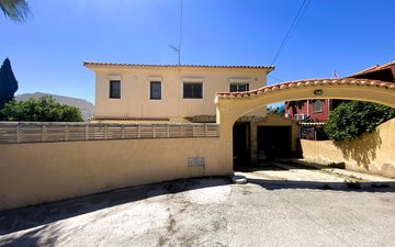 Property slide 23