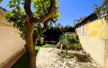 Property slide 21