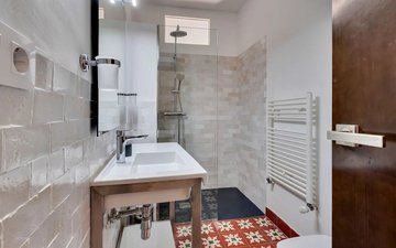 Property slide 37