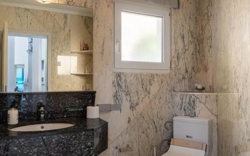 Property slide 17