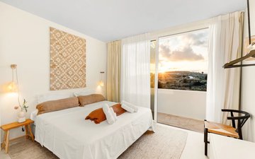 Property slide 24