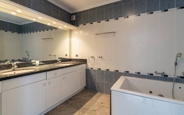 Property slide 23