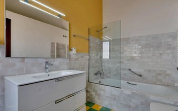 Property slide 40