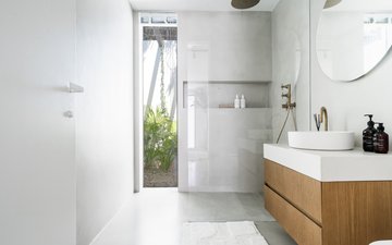 Property slide 16