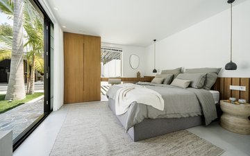 Property slide 20