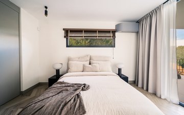 Property slide 19