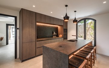 Property slide 38