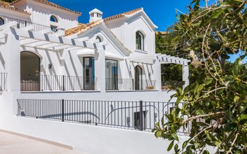 Property slide 16