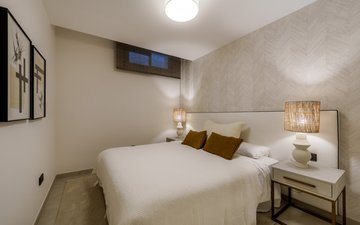 Property slide 31