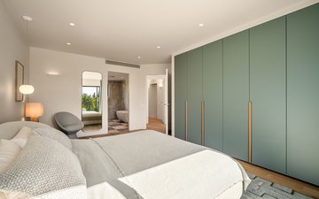 Property slide 24