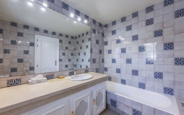 Property slide 17