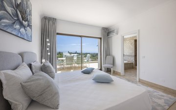 Property slide 31