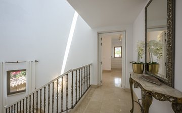 Property slide 18