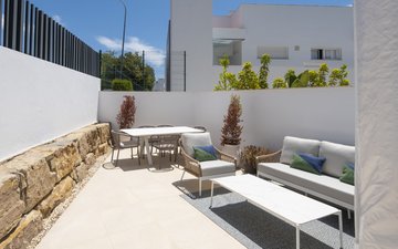 Property slide 10